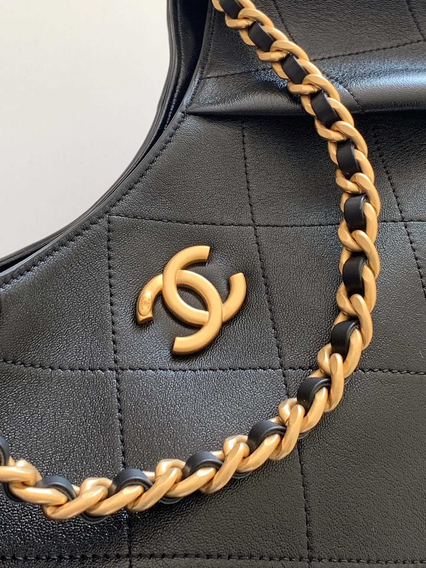 All Categories Chanel Women's Bag 2 (Chanel) Chanel Original Order AS5978