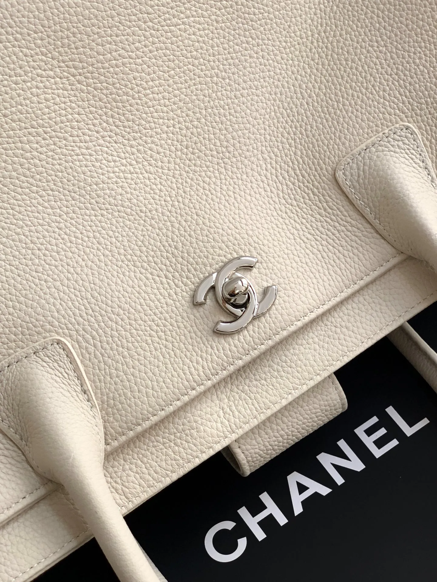 All Categories Chanel Women's Bags 2 (Chanel) Chanel Original Order 6055