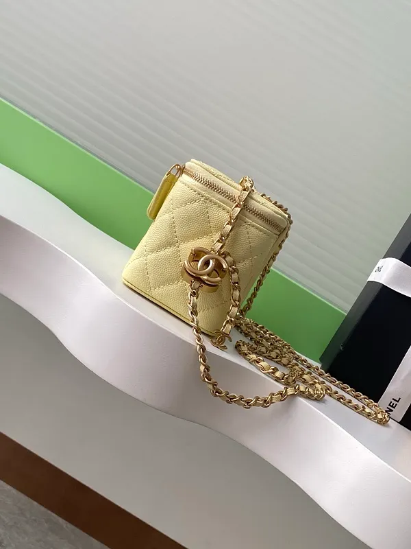 All Categories Chanel Women's Bags 2 (Chanel) Chanel Original Single AP4030