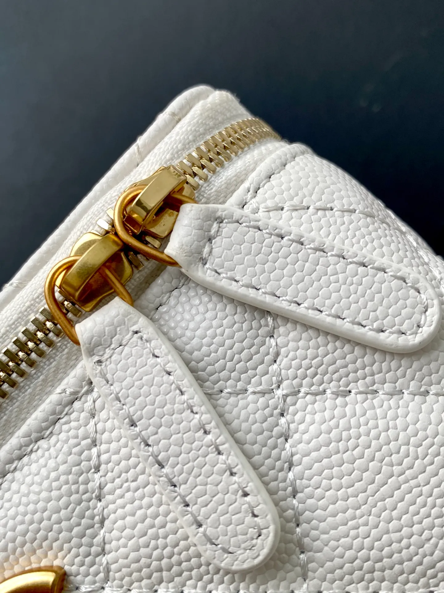 All Categories Chanel Women's Bags 2 (Chanel) Chanel Original Single AP4030
