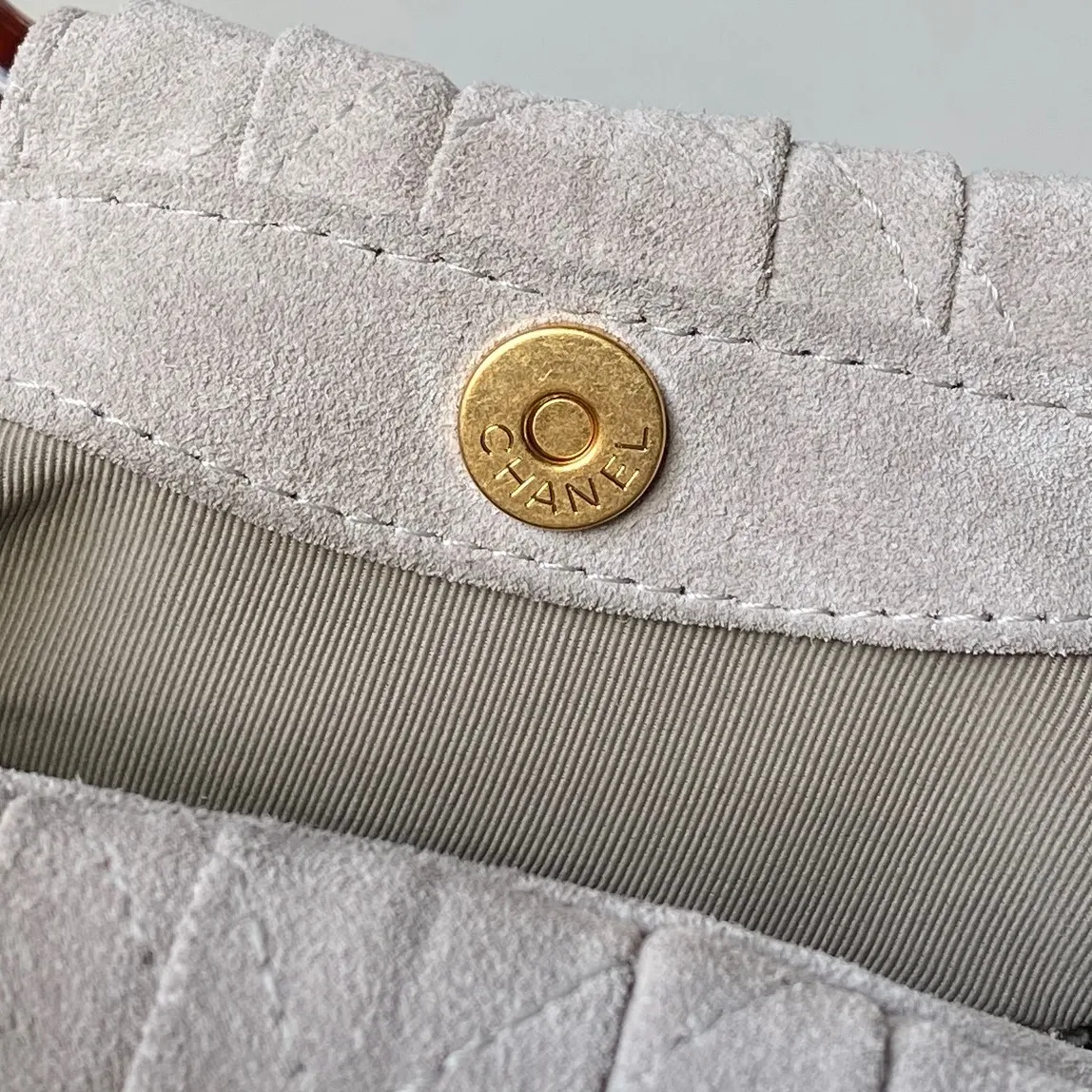 All Categories Chanel Women's Bag 2 (Chanel) Chanel Original AS6022