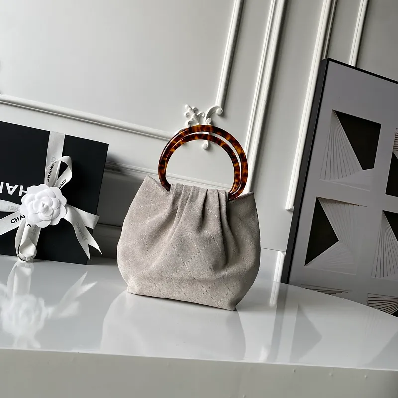 All Categories Chanel Women's Bag 2 (Chanel) Chanel Original AS6022