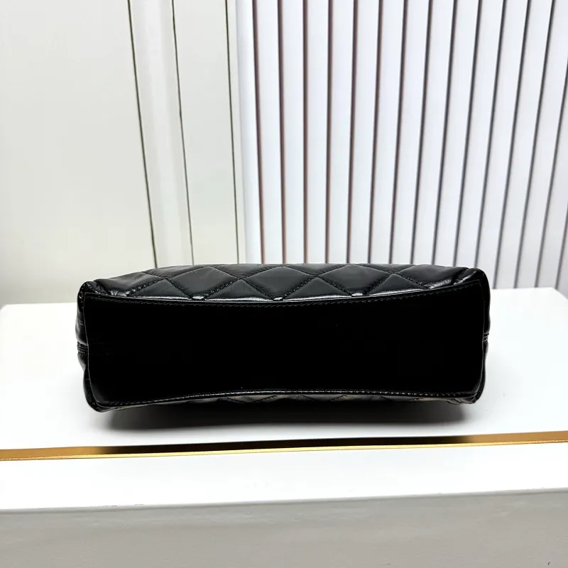 All Categories Chanel Women's Bags (Chanel) Chanel 6002 Large