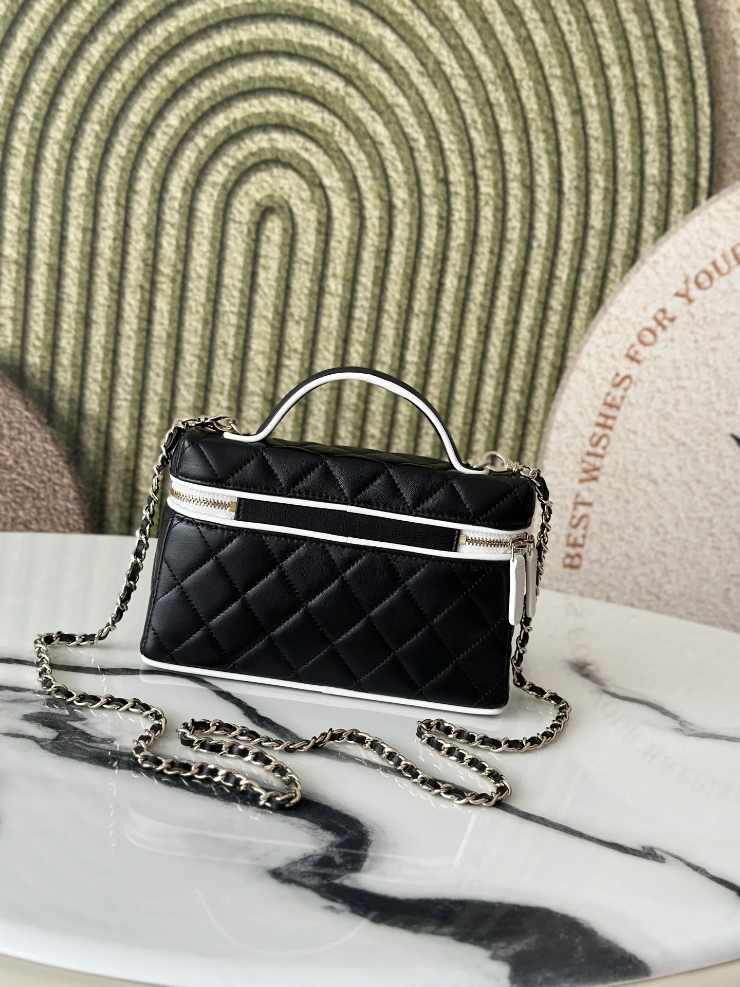 All Categories Chanel Women's Bag 2 (Chanel) Chanel AP5240