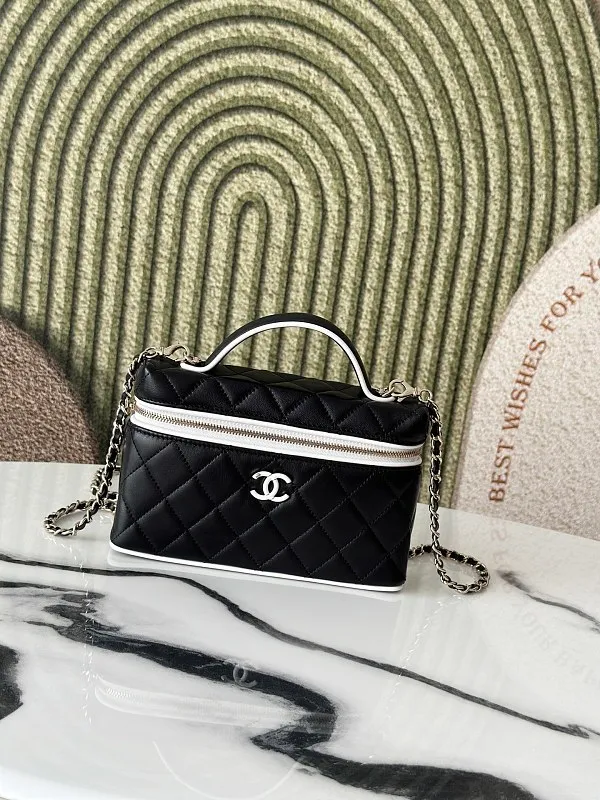 All Categories Chanel Women's Bag 2 (Chanel) Chanel AP5240