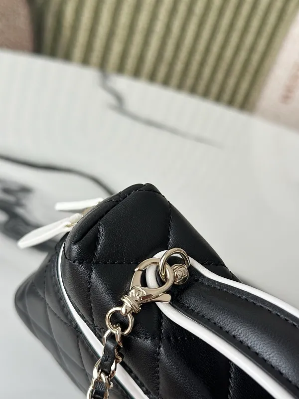 All Categories Chanel Women's Bag 2 (Chanel) Chanel AP5240