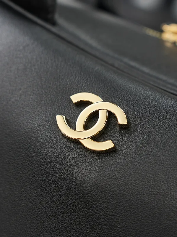 All Categories Chanel Women's Bag 2 (Chanel) Chanel Original Order AS6211