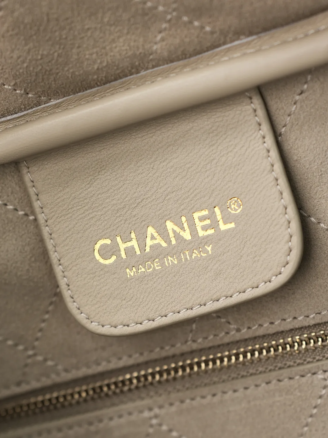 All Categories Chanel Women's Bag 2 (Chanel) Chanel Original Order AS6211
