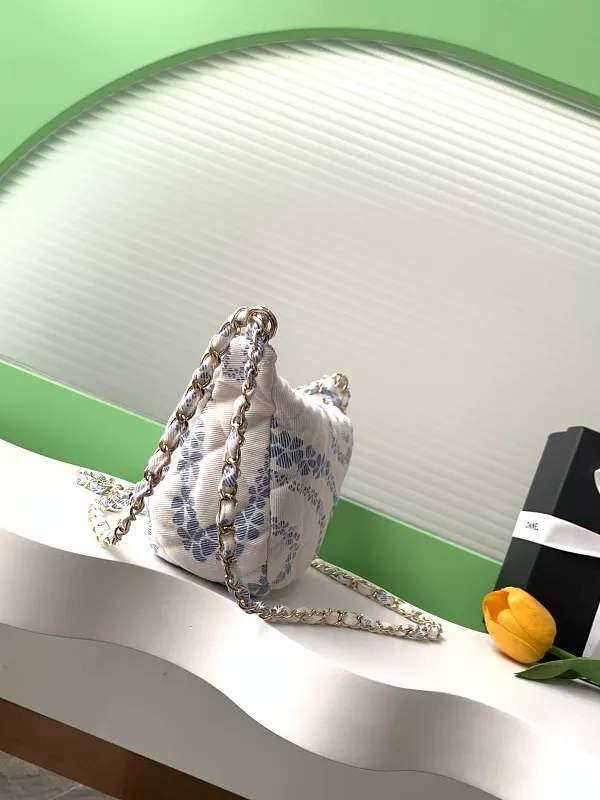 All Categories Chanel Women's Bags 2 (Chanel) Chanel Original AS5431