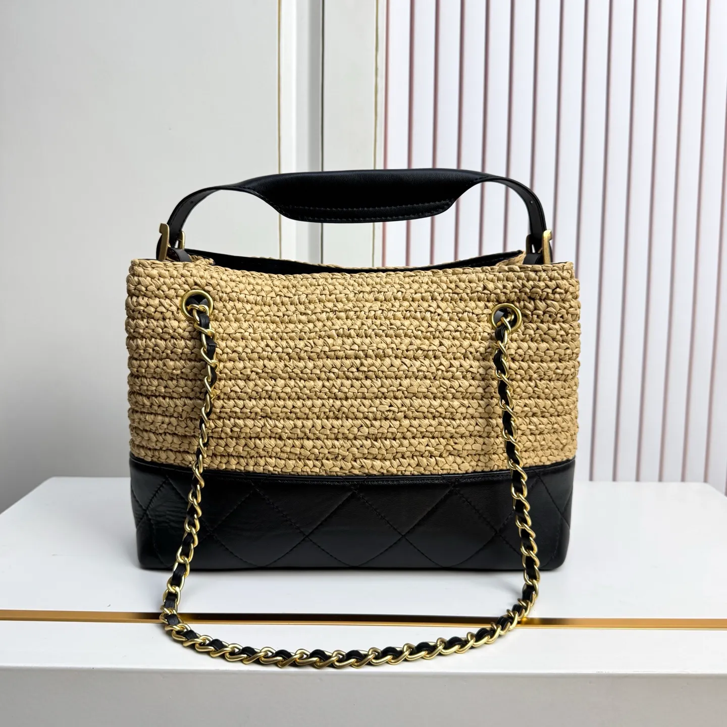 All Categories Official Website "Brand Women's Bags" Women's Bags 💙 Chanel 2026 Chanel Cruise Straw & Lambskin Tote Bag