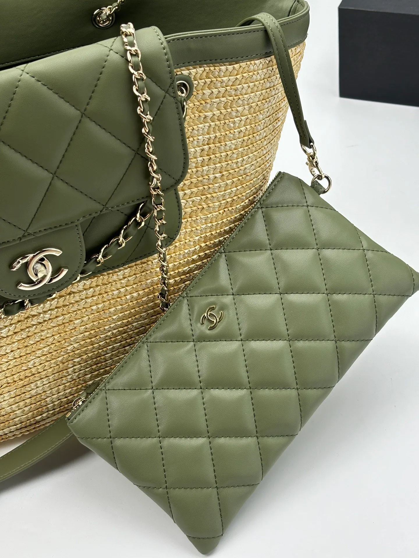 All Categories Official Website "Brand Women's Bags" Women's Bags 💙 Chanel 2026 Official Website CHANEL Braided Cabbage Shopping Bag