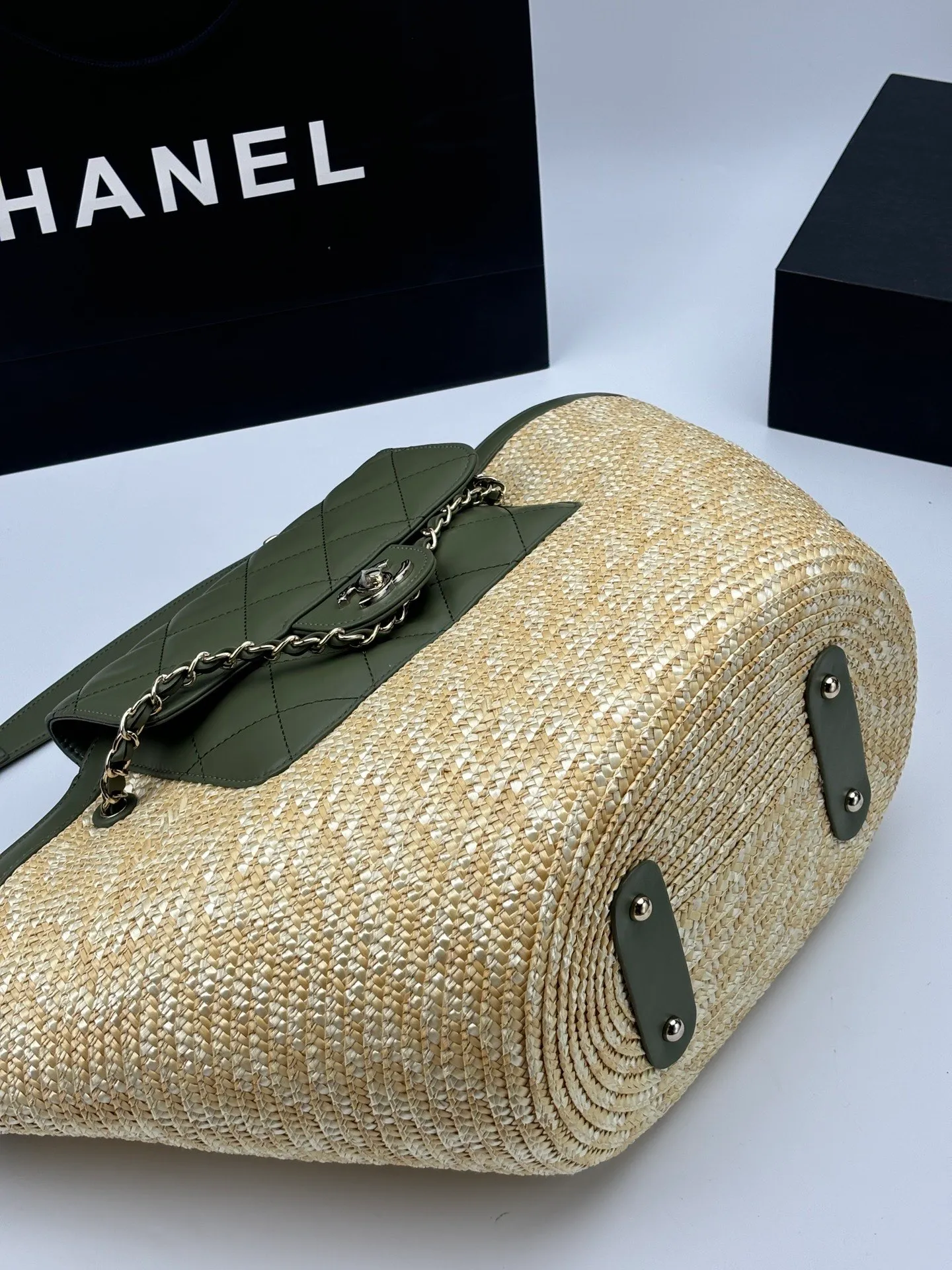 All Categories Official Website "Brand Women's Bags" Women's Bags 💙 Chanel 2026 Official Website CHANEL Braided Cabbage Shopping Bag