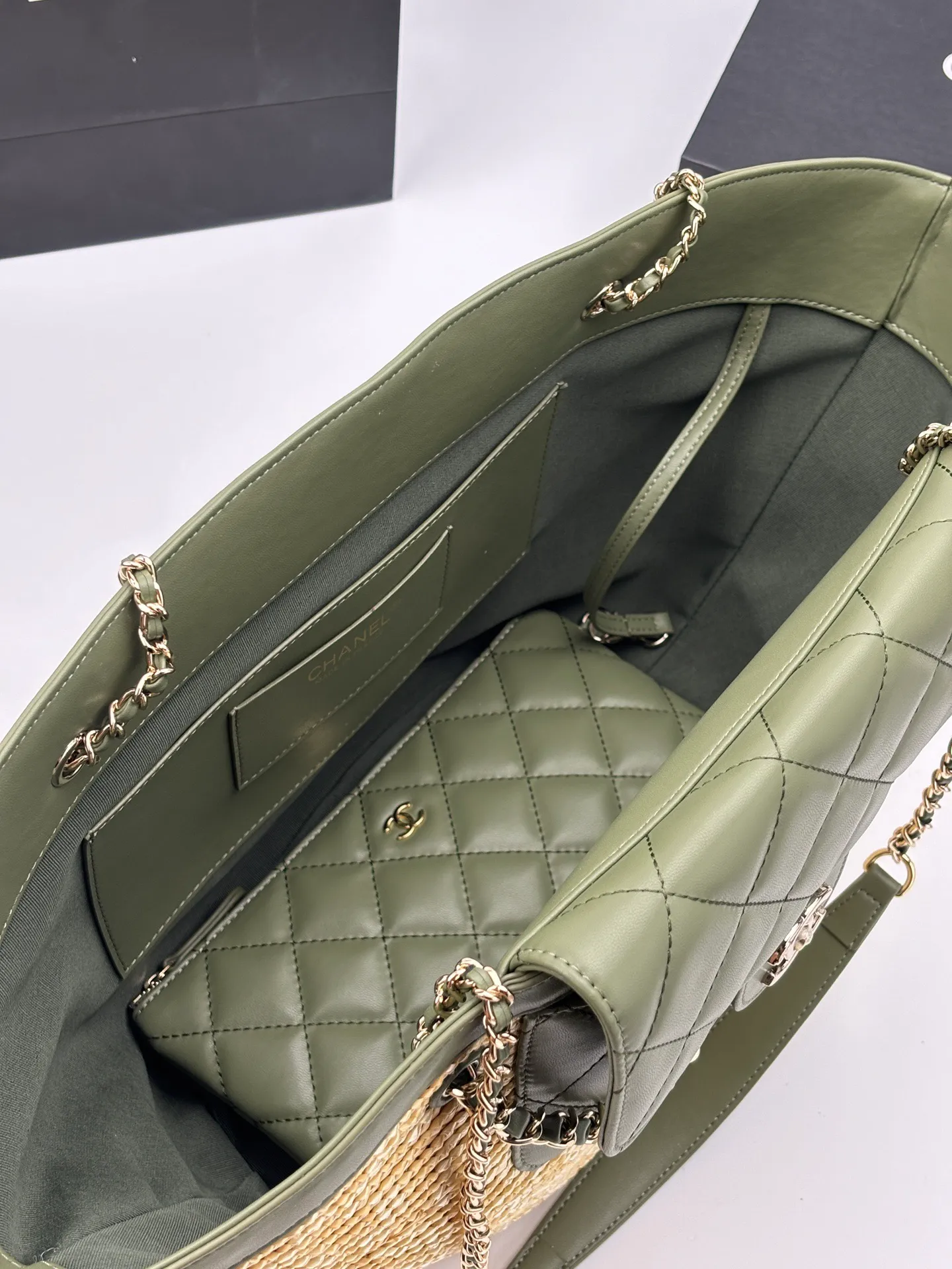 All Categories Official Website "Brand Women's Bags" Women's Bags 💙 Chanel 2026 Official Website CHANEL Braided Cabbage Shopping Bag