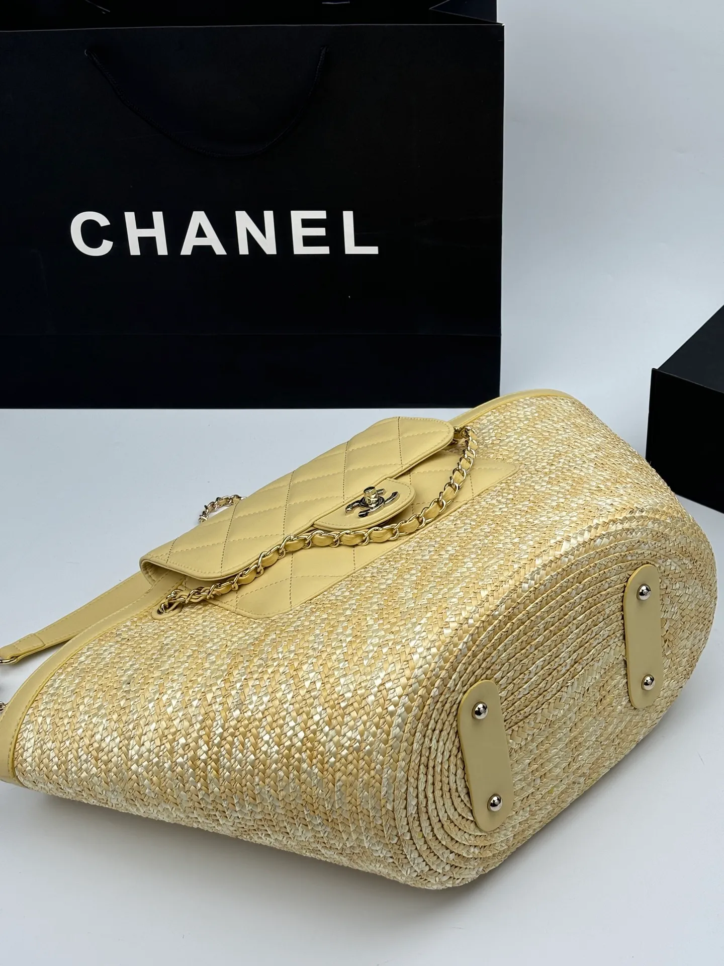 All Categories Official Website "Brand Women's Bags" Women's Bags 💙 Chanel 2026 Official Website CHANEL Braided Cabbage Shopping Bag
