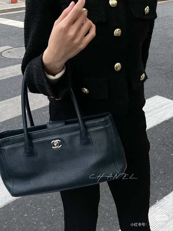 All Categories Chanel Women's Bags 2 (Chanel) Chanel AS6056