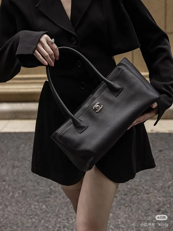 All Categories Chanel Women's Bags 2 (Chanel) Chanel AS6056
