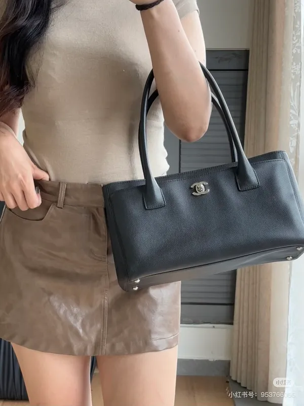 All Categories Chanel Women's Bags 2 (Chanel) Chanel AS6056