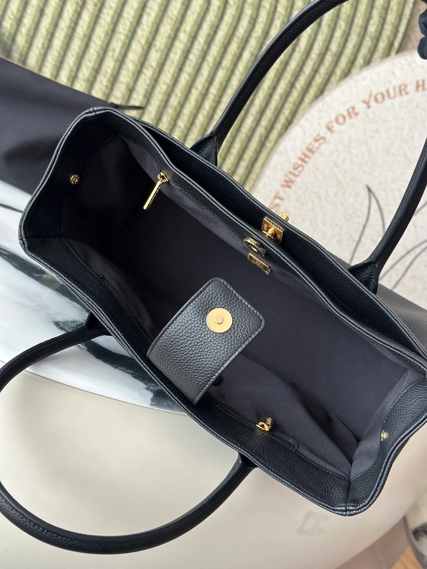 All Categories Chanel Women's Bags 2 (Chanel) Chanel AS6056