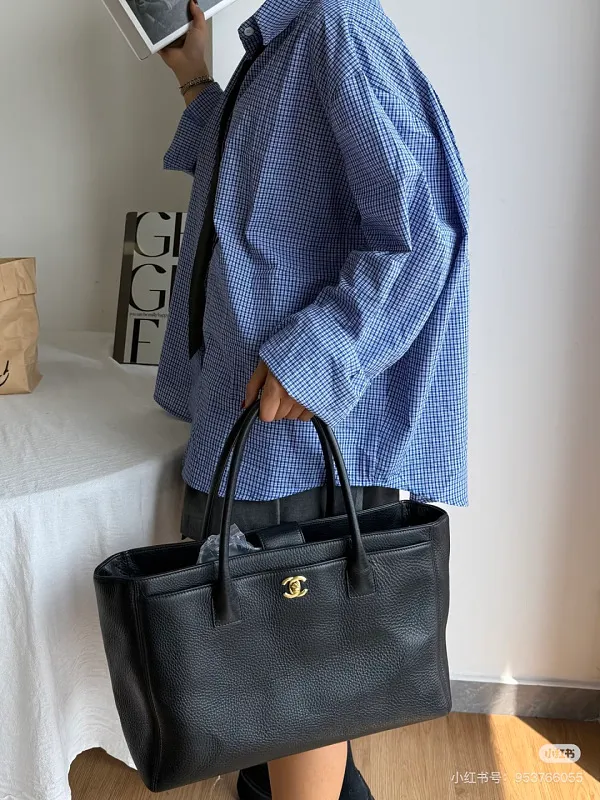 All Categories Chanel Women's Bags 2 (Chanel) Chanel AS6056