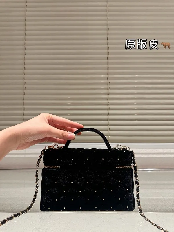 All Categories Official Website "Brand Women's Bags" Women's Bags 💙 Chanel 2025 New CHANEL Crossbody Bag