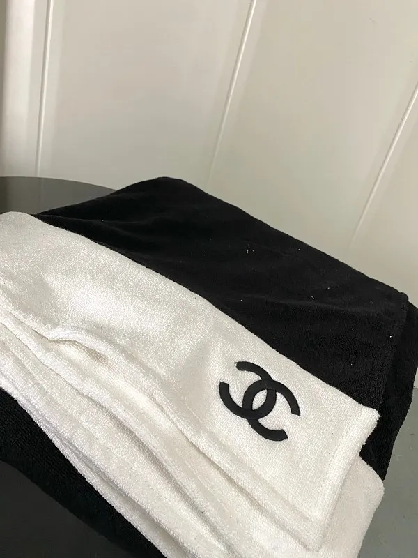 All categories Chanel Women's Bag 2 (Chanel) Chanel 9055