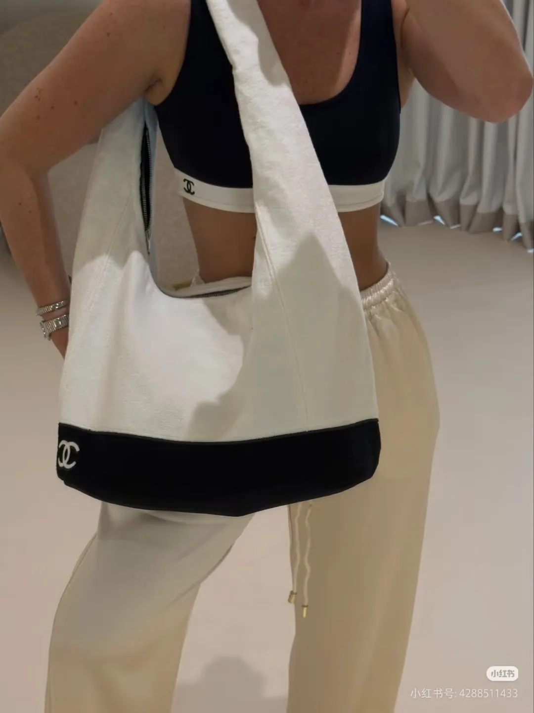 All categories Chanel Women's Bag 2 (Chanel) Chanel 9055