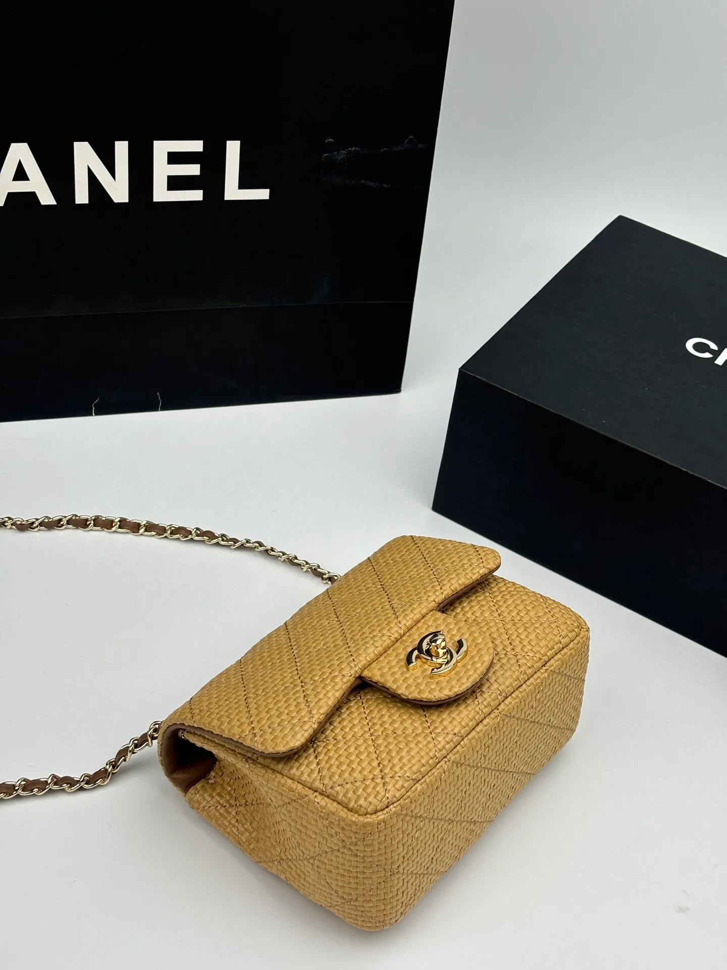 All Categories Official Website "Brand Women's Bags" Women's Bags 💙 Chanel 2026 Official Website CHANEL Straw CF Chain Bag