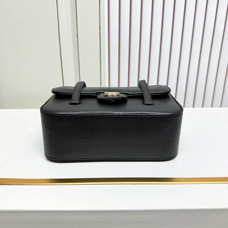 All Categories Chanel Women's Bags (Chanel) Chanel 6330