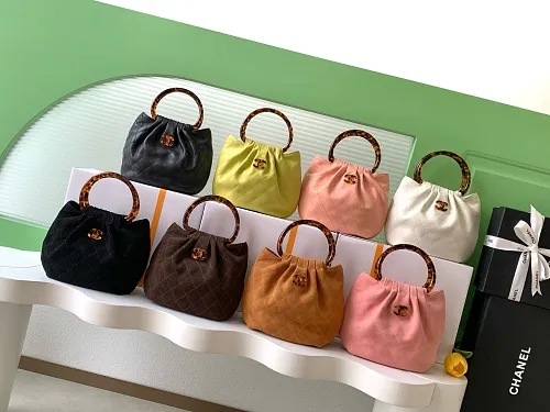 All Categories Chanel Women's Bag 2 (Chanel) Chanel Original AS6022