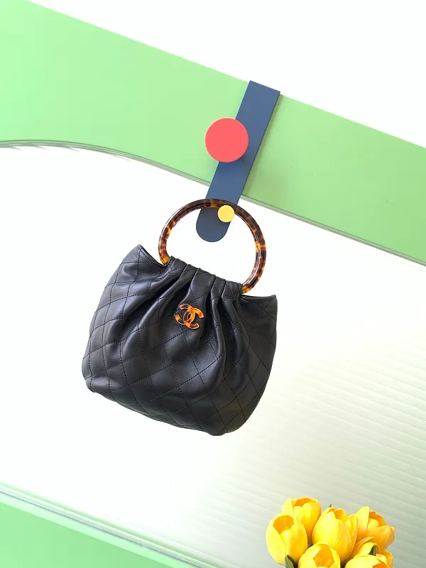 All Categories Chanel Women's Bag 2 (Chanel) Chanel Original AS6022