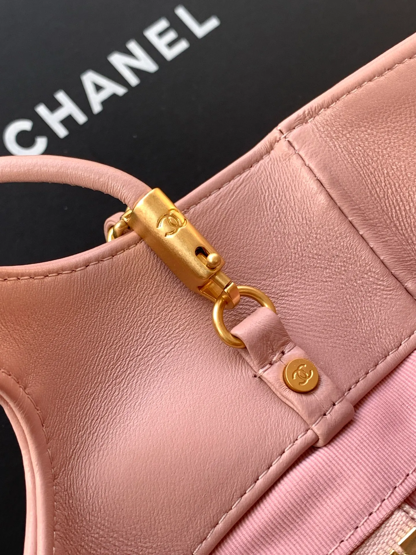 All Categories Chanel Women's Bags 2 (Chanel) Chanel Original Order 4133