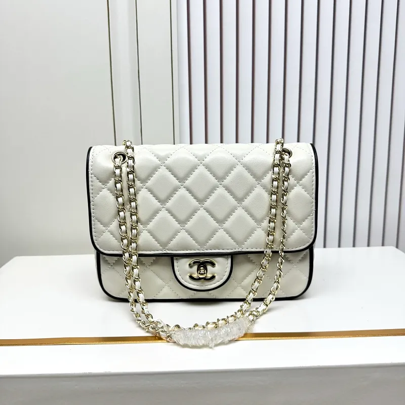All Categories Chanel Women's Bags (Chanel) Chanel 6001 Large