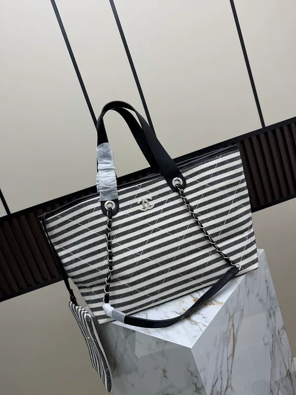 All Categories Chanel Women's Bag 2 (Chanel) Chanel 5995 Large