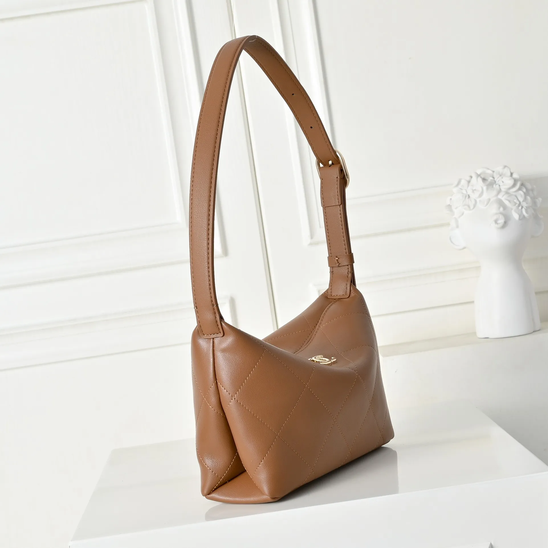 All Categories Chanel Women's Bags (Chanel) Chanel 7083