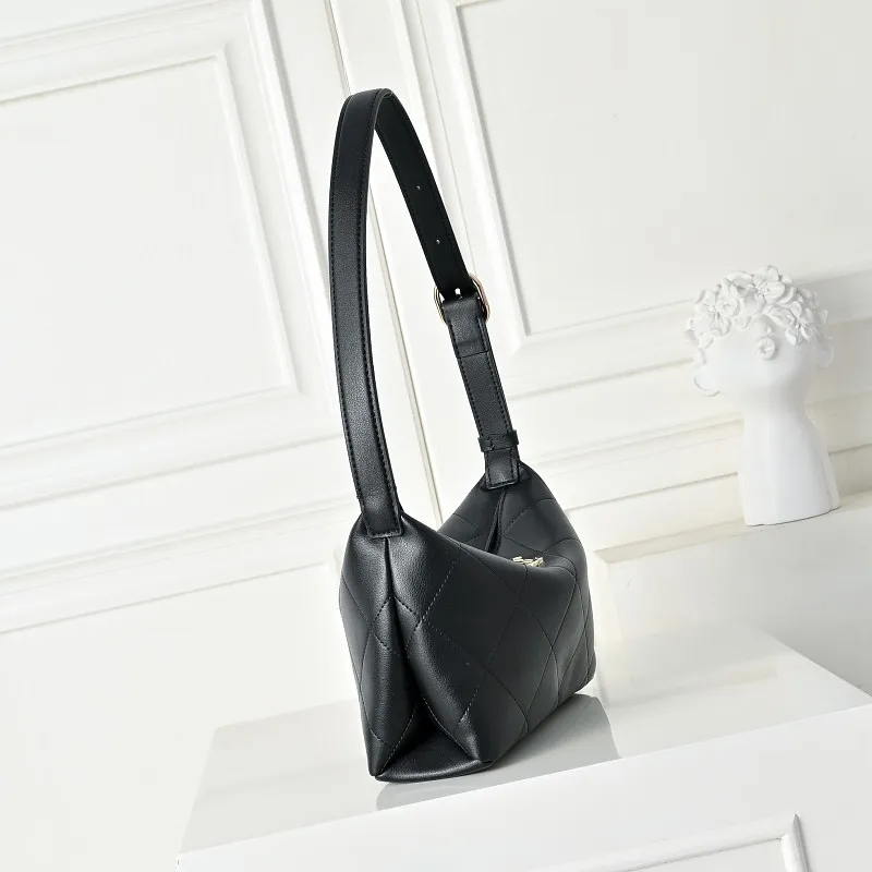 All Categories Chanel Women's Bags (Chanel) Chanel 7083