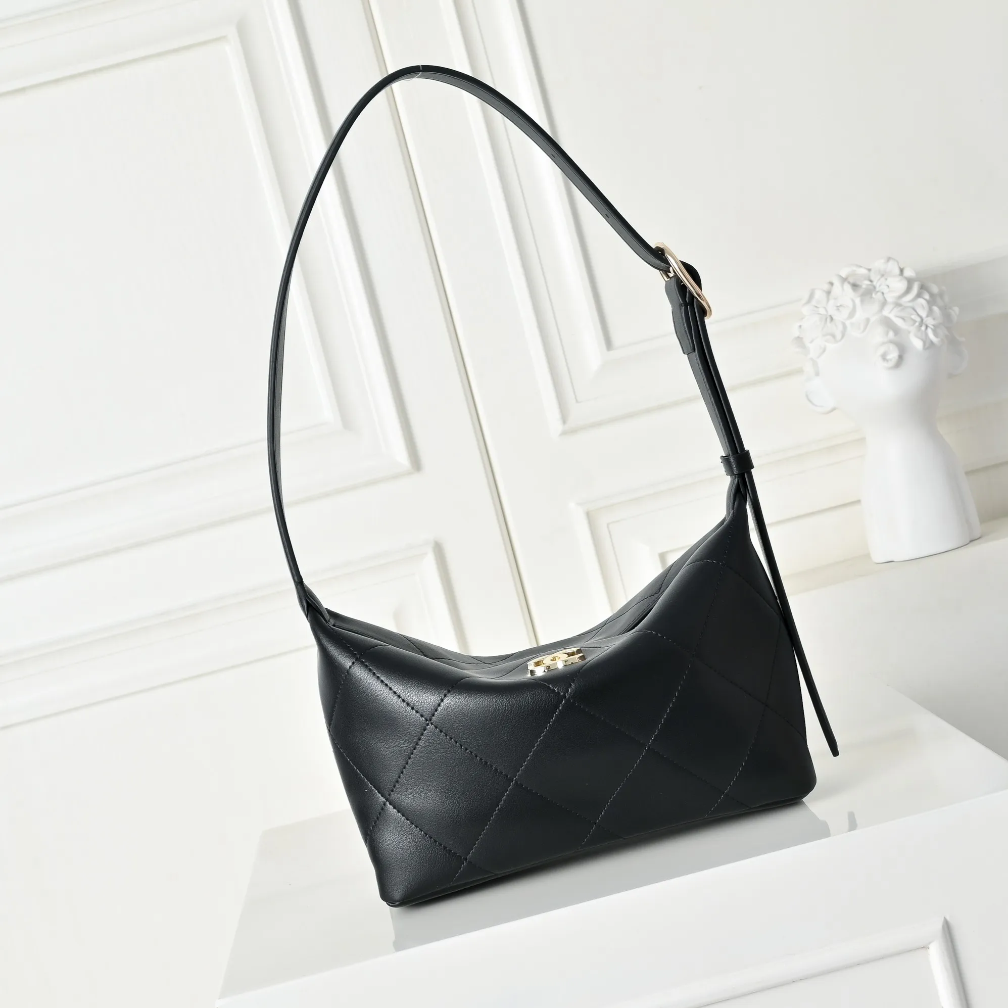 All Categories Chanel Women's Bags (Chanel) Chanel 7083