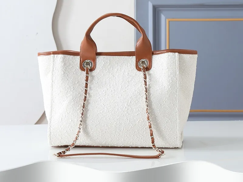 All categories Official website "Brand Women's Bags" Women's Bags 💙 Chanel 2026 new CHANEL hand-held crossbody bag
