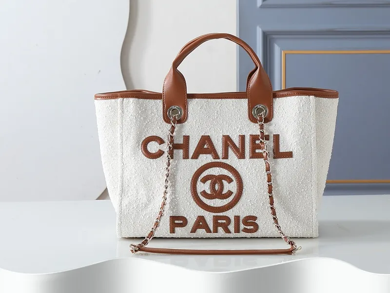 All categories Official website "Brand Women's Bags" Women's Bags 💙 Chanel 2026 new CHANEL hand-held crossbody bag