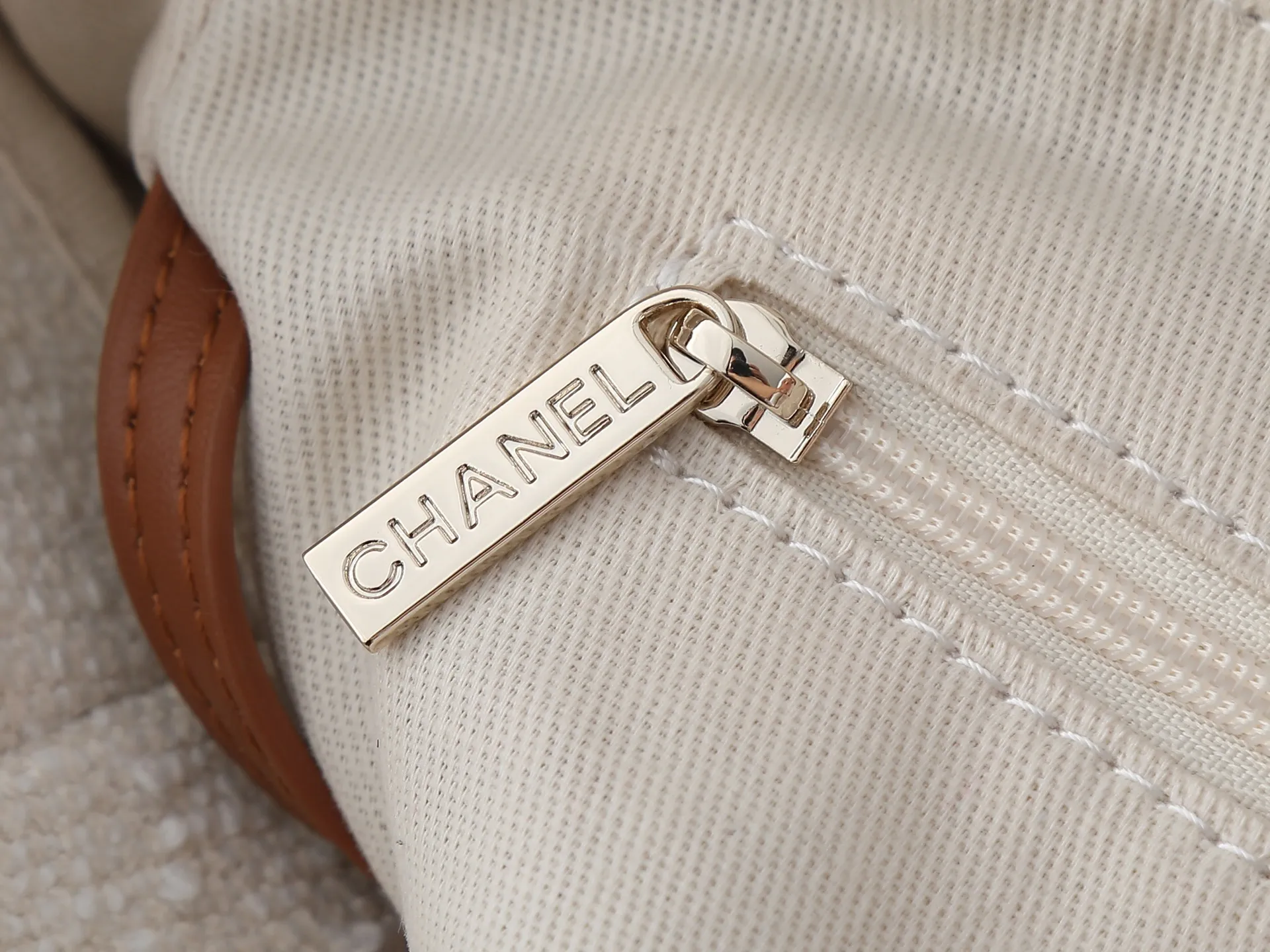 All categories Official website "Brand Women's Bags" Women's Bags 💙 Chanel 2026 new CHANEL hand-held crossbody bag