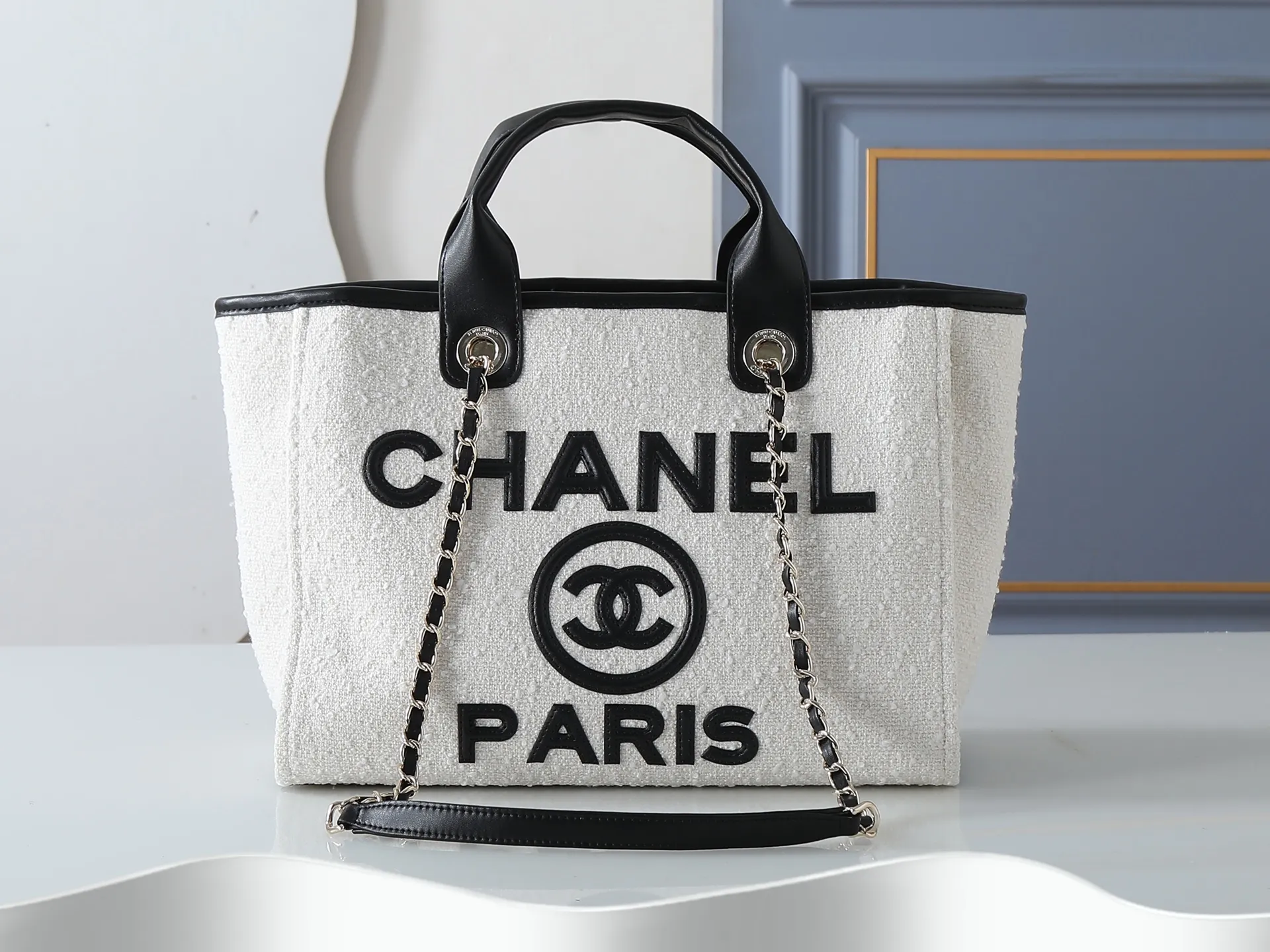 All categories Official website "Brand Women's Bags" Women's Bags 💙 Chanel 2026 new CHANEL hand-held crossbody bag