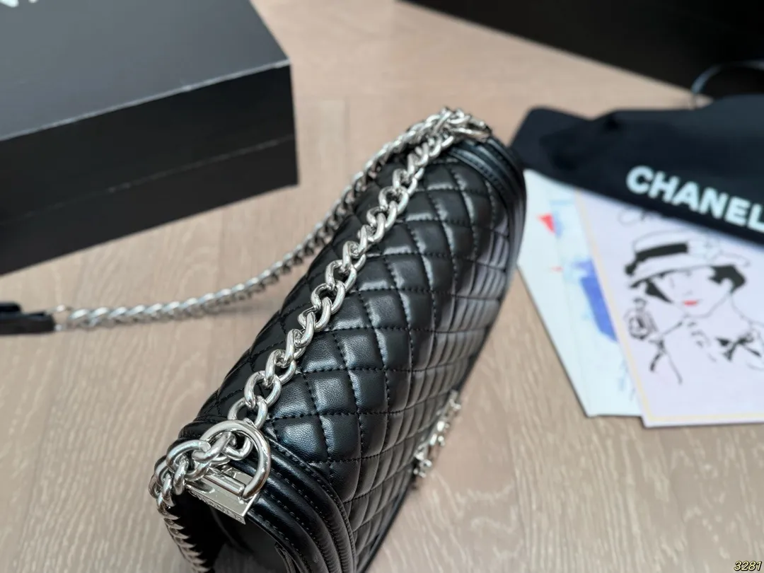 All Categories Official Website "Brand Women's Bags" Women's Bags 💙 Chanel 2025 New CHANEL Crossbody Bag