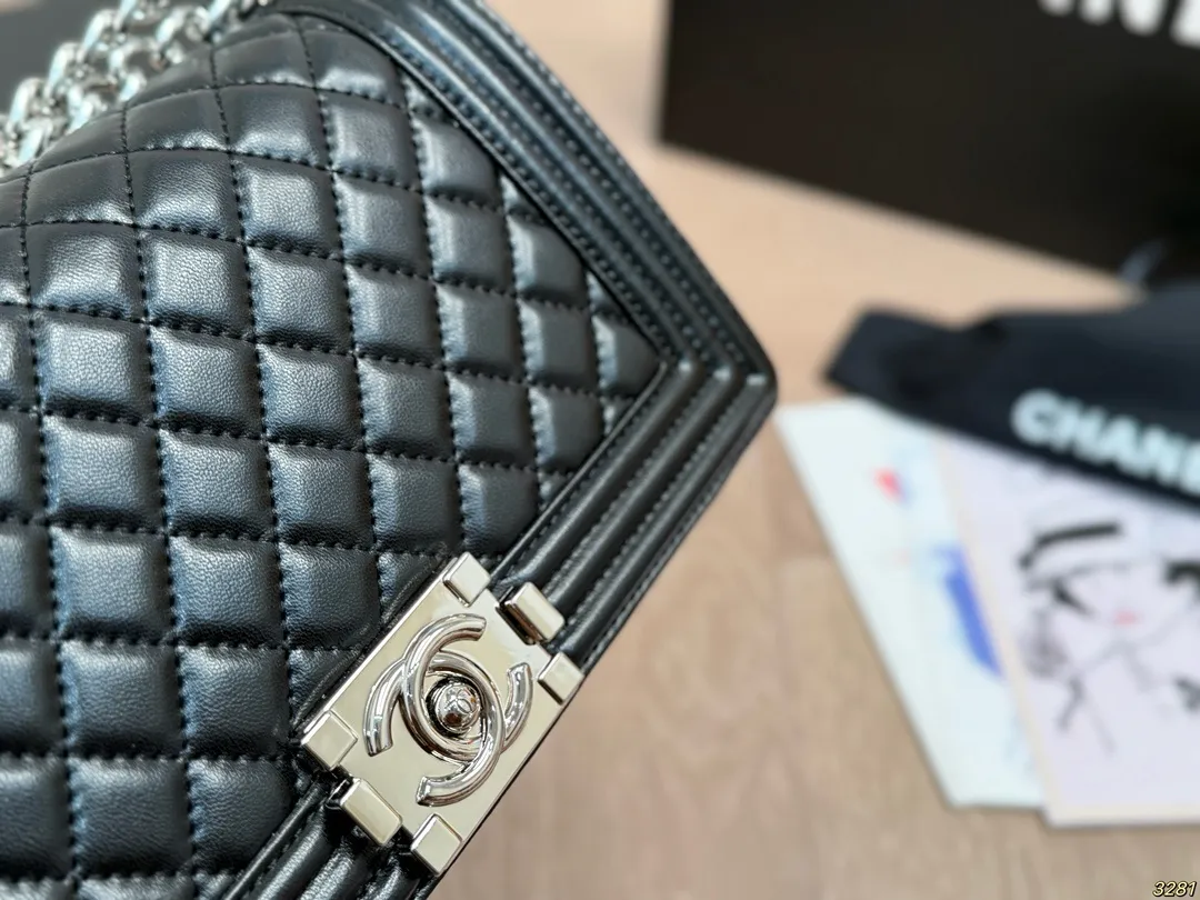 All Categories Official Website "Brand Women's Bags" Women's Bags 💙 Chanel 2025 New CHANEL Crossbody Bag