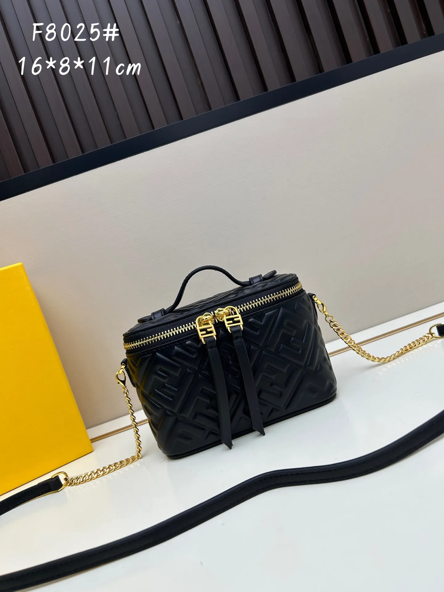 All Categories Chanel Women's Bags (Chanel) Chanel F8025