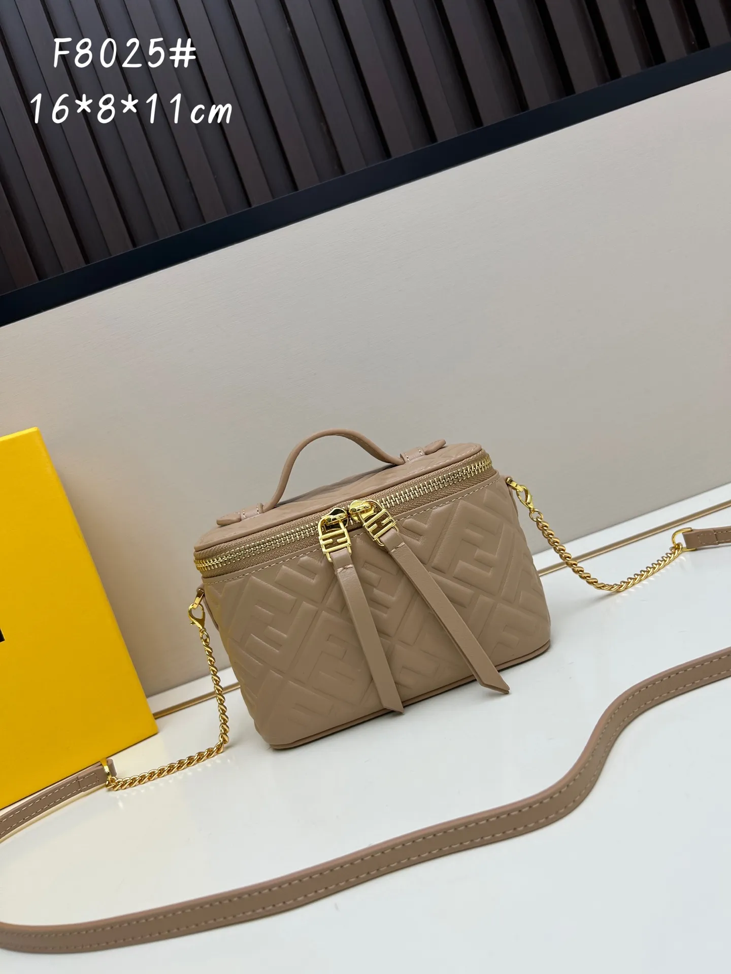 All Categories Chanel Women's Bags (Chanel) Chanel F8025