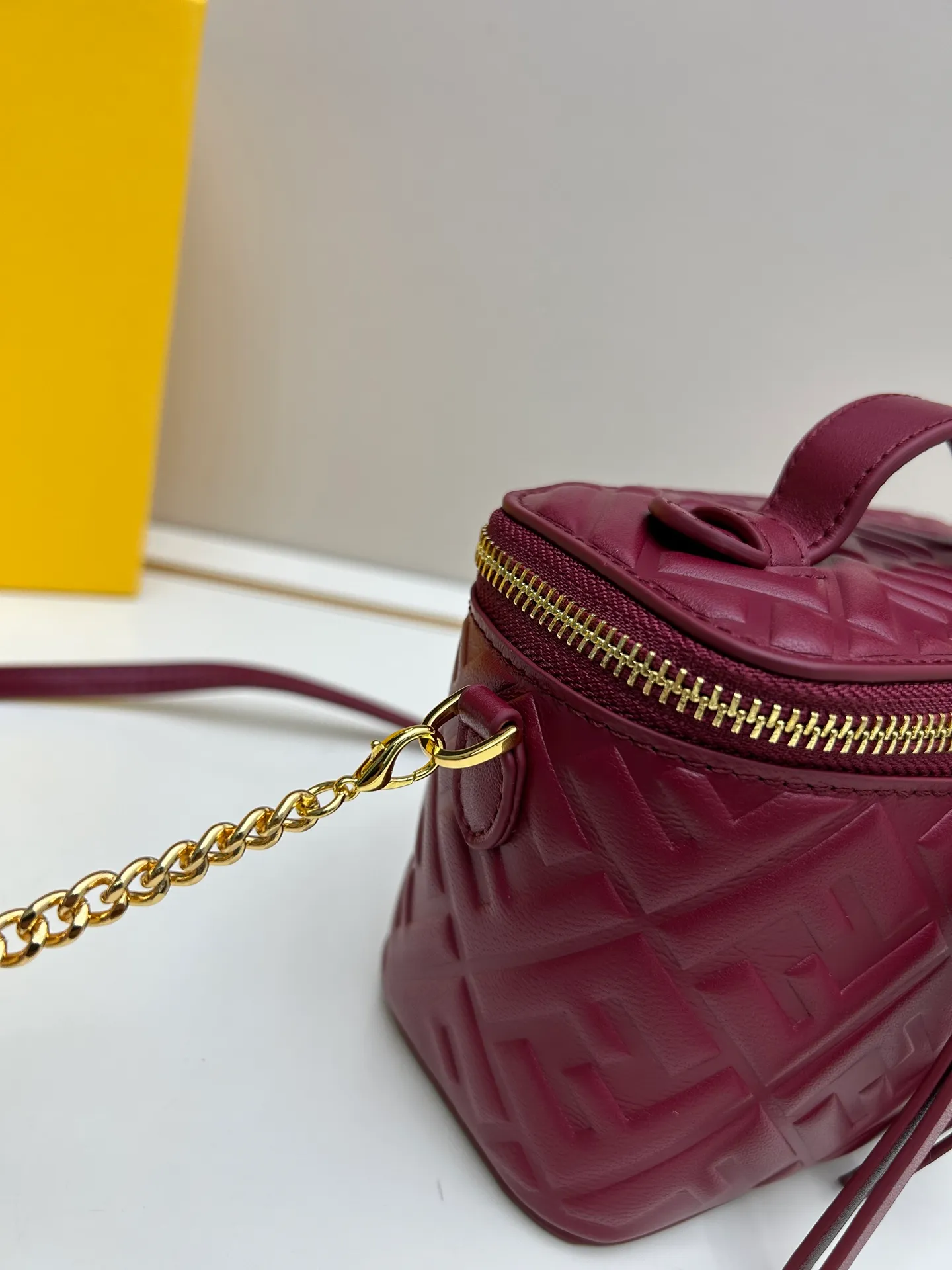 All Categories Chanel Women's Bags (Chanel) Chanel F8025