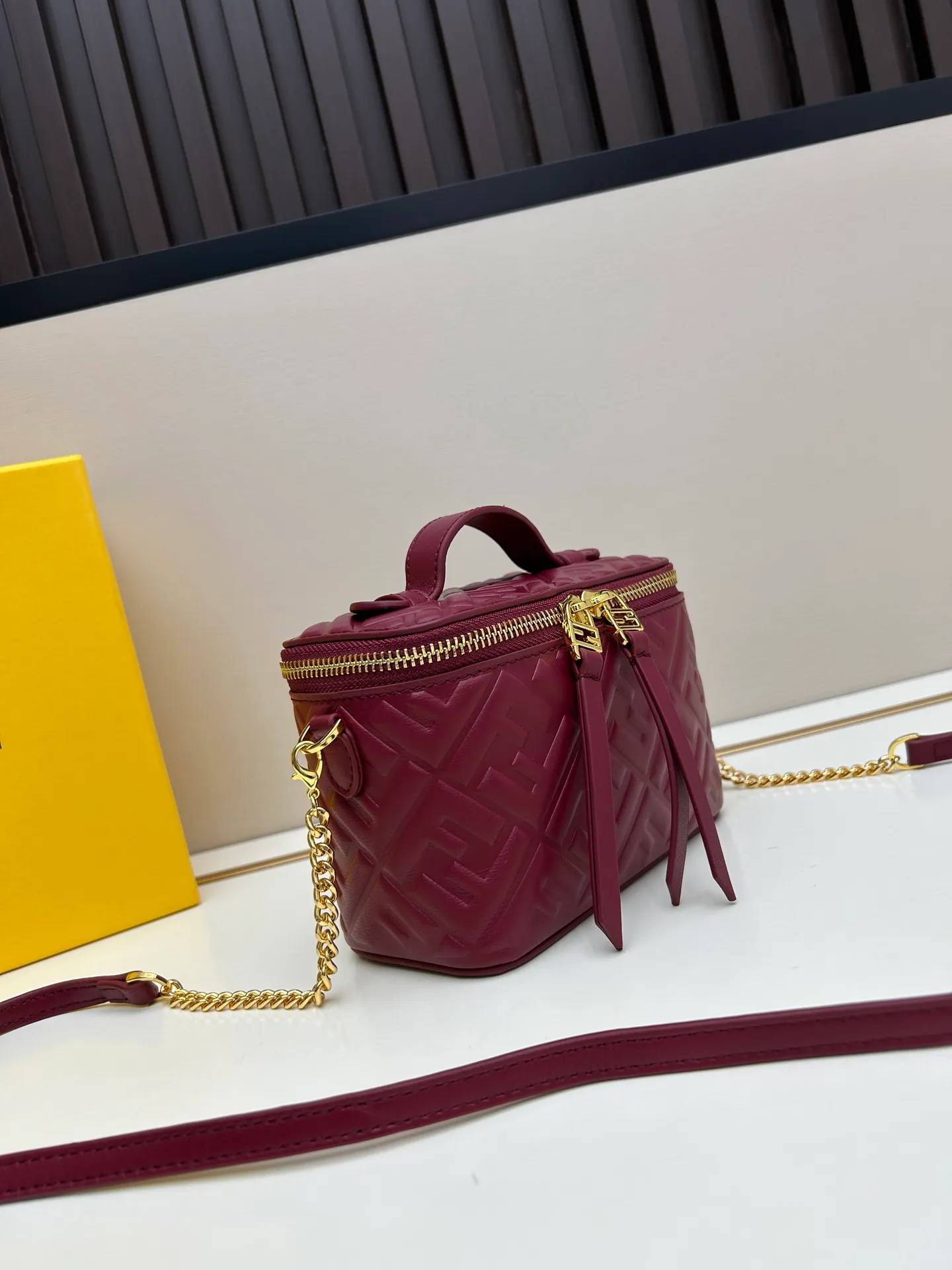 All Categories Chanel Women's Bags (Chanel) Chanel F8025