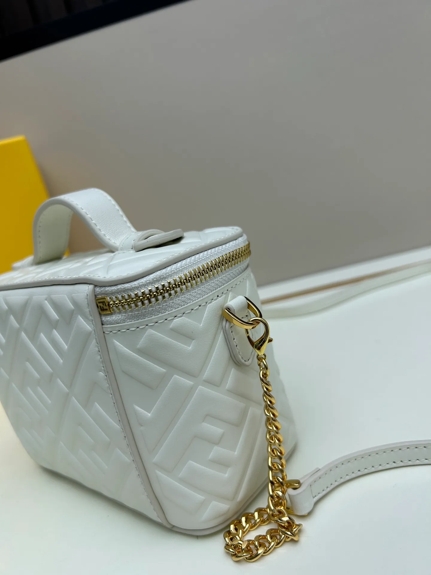 All Categories Chanel Women's Bags (Chanel) Chanel F8025