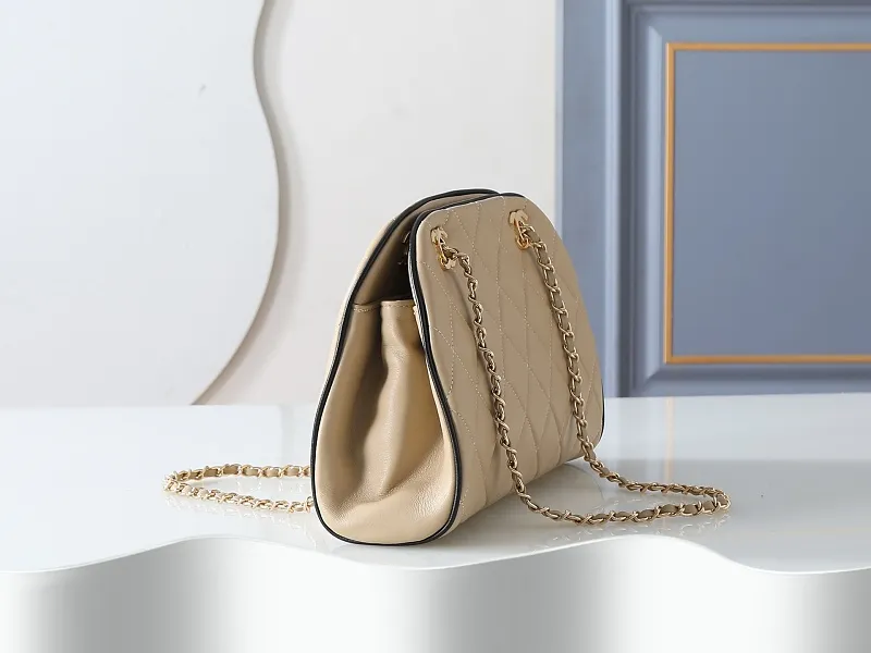 All Categories Official Website "Brand Women's Bags" Women's Bags 💙 Chanel 2026 New CHANEL Crossbody Bag