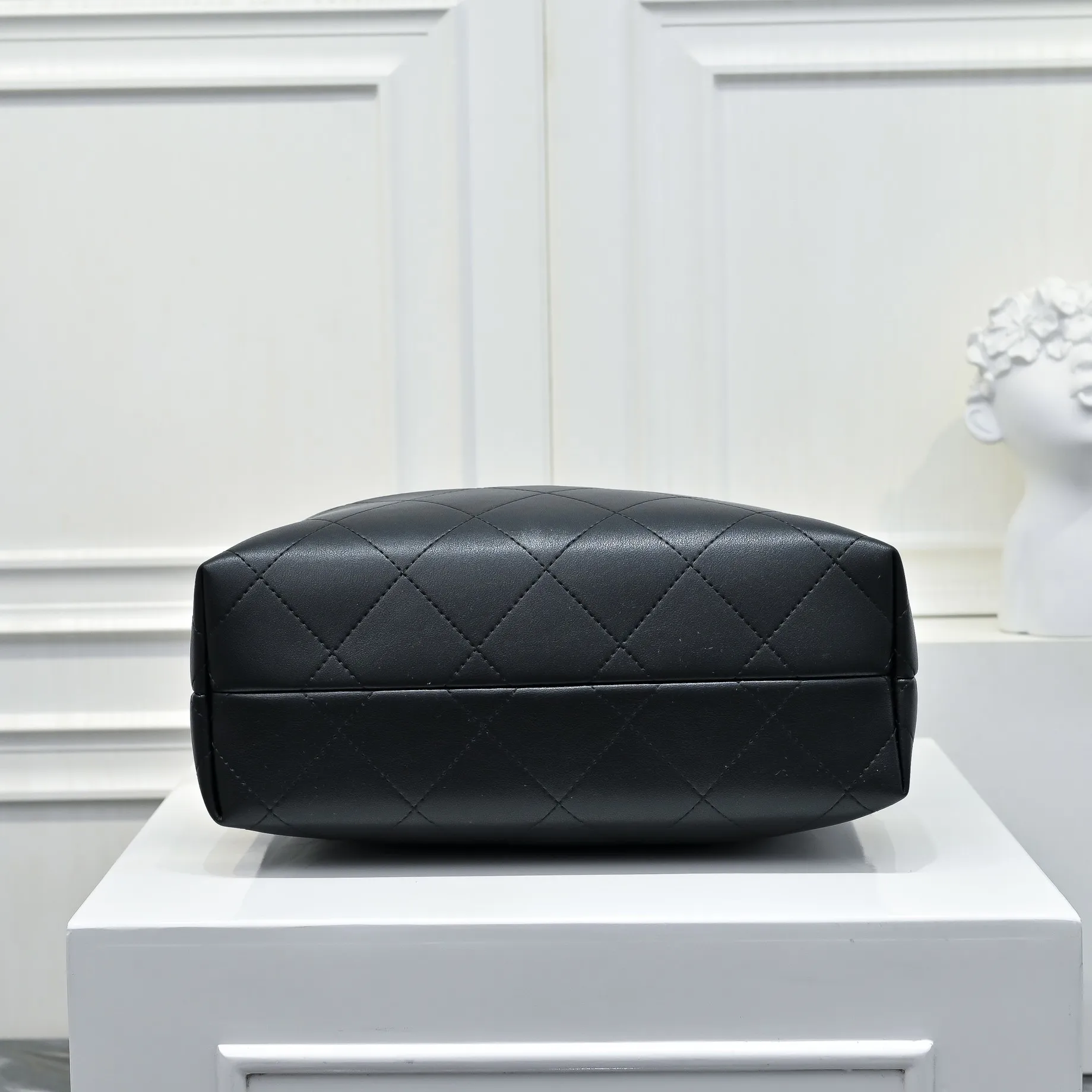 All Categories Official Website "Brand Women's Bags" Women's Bags 💙 Chanel 2025 New CHANEL Crossbody Bag