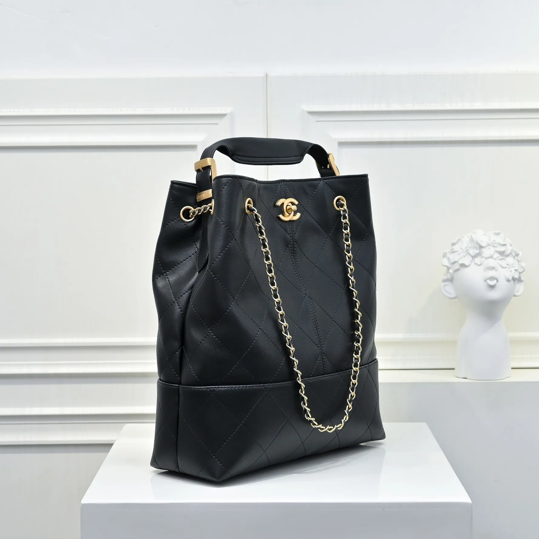 All Categories Official Website "Brand Women's Bags" Women's Bags 💙 Chanel 2025 New CHANEL Crossbody Bag
